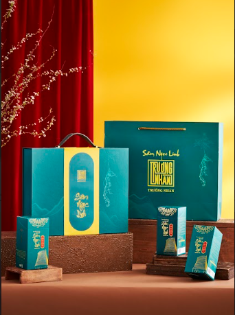 Set Quà Tết Trường Nhân VIP 2